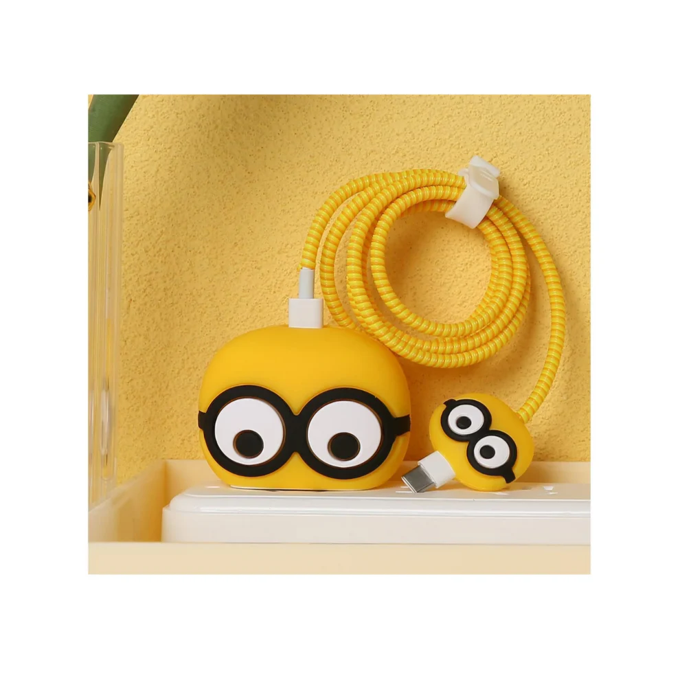 Yellow Owl Charger Protecter